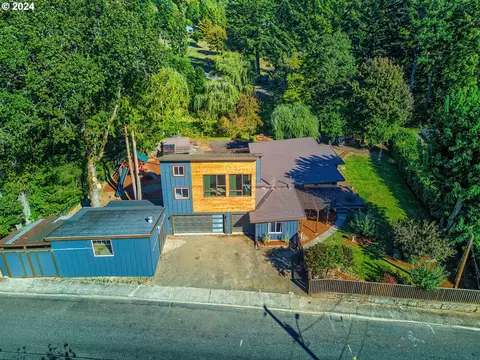 450 NW Frank Johns Rd, Stevenson, WA 98648