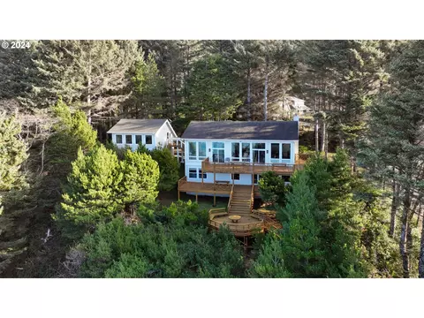79274 Ray Brown Rd, Arch Cape, OR 97102