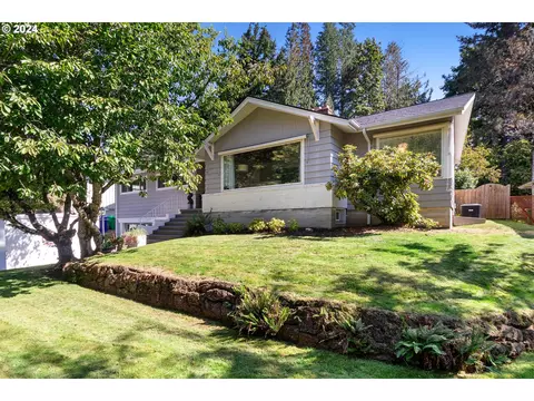 5522 SW 53rd Ave, Portland, OR 97221