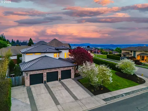 3142 NW 20th Cir, Camas, WA 98607
