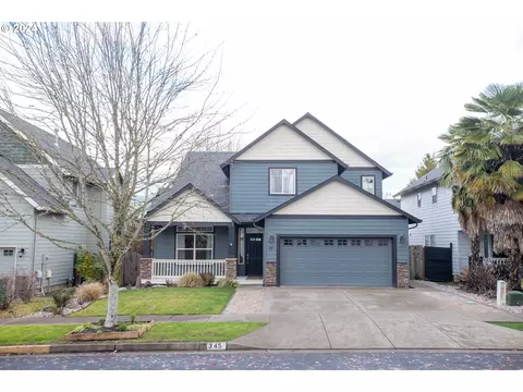 345 W Oxford St, Newberg, OR 97132