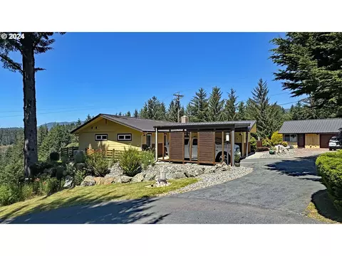95715 Garet Ln, Brookings, OR 97415