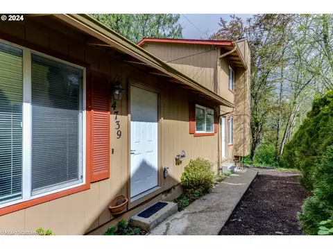 4739 SW Beaverton Hillsdale Hwy, Portland, OR 97221