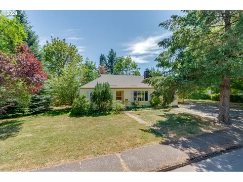 1350 NE 18th St, Mcminnville, OR 97128