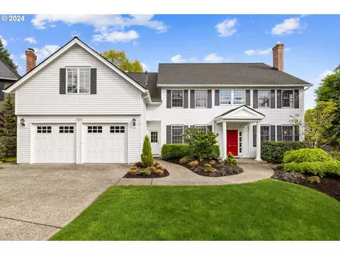 4050 Pfeifer Ct, Lake Oswego, OR 97035