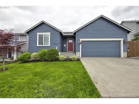 1066 E 15th St, Lafayette, OR 97127