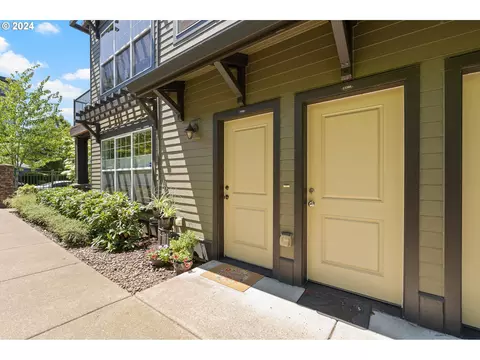 11264 SE Causey Cir, Happy Valley, OR 97086