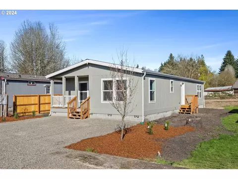 822 A St, Vader, WA 98593