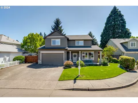 265 NW 13th Pl, Canby, OR 97013
