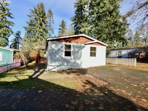 15645 S Tall Timber Ln, Molalla, OR 97038