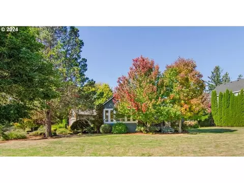 11055 NW Ridge Rd, Portland, OR 97229