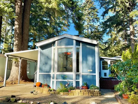 89510 Highway 101 #15, Florence, OR 97439