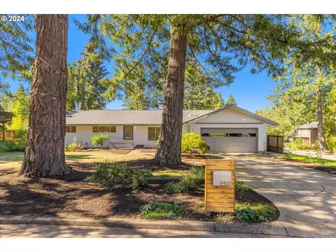 9468 SW Washington St, Portland, OR 97225