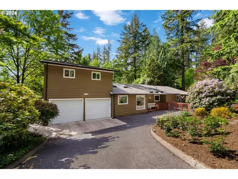 5020 SW Fairhaven Dr, Portland, OR 97221