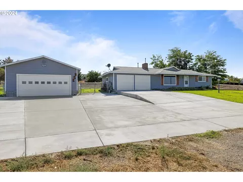 258 Monroe St, Umatilla, OR 97882