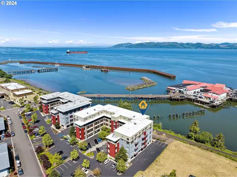 3990 Abbey Ln #408B, Astoria, OR 97103