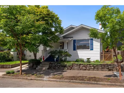4131 SE Grant St, Portland, OR 97214