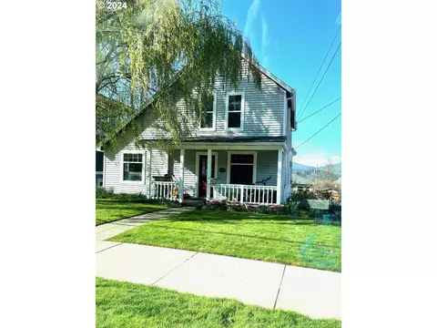 1340 Cascade Ave, Hood River, OR 97031