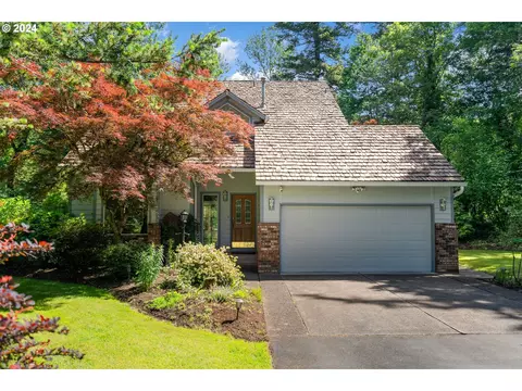 970 SE Jackson Park Rd, Troutdale, OR 97060
