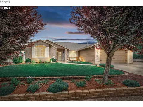 2380 SE Baker Way, Gresham, OR 97080 photo 1