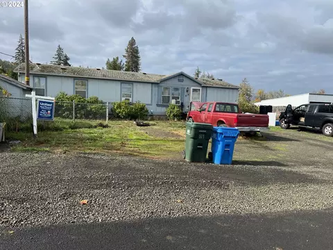 819 Fir Grv, Sutherlin, OR 97479