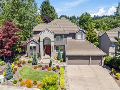10485 SW Meier Dr, Tualatin, OR 97062