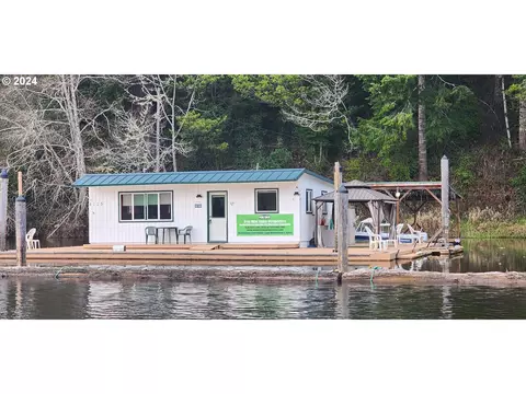 4115 S Tenmile, Lakeside, OR 97449