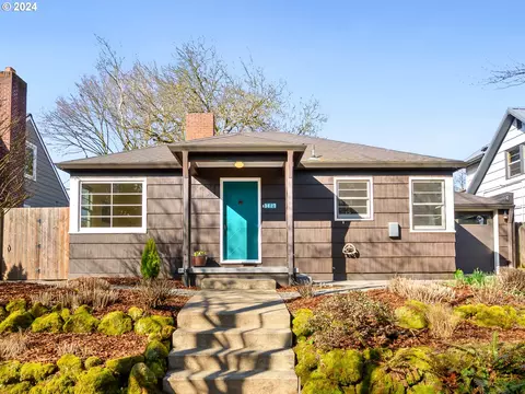 3627 NE Ainsworth St, Portland, OR 97211