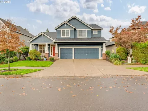 271 N Burl St, Newberg, OR 97132