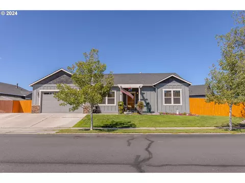 2295 NW Overlook Dr, Hermiston, OR 97838
