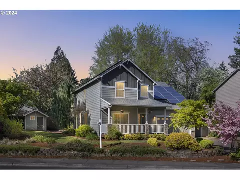 9635 SW Pihas St, Portland, OR 97223