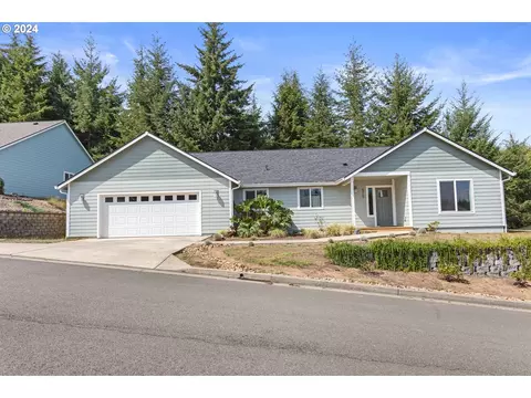 470 Providence Dr, Reedsport, OR 97467