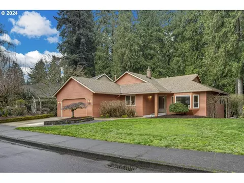 16085 SW Copper Creek Dr, Tigard, OR 97224