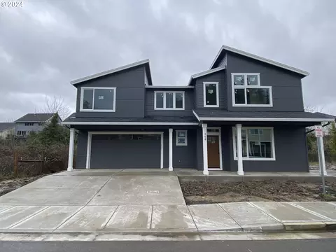 340 E Barbaras Way, Newberg, OR 97132