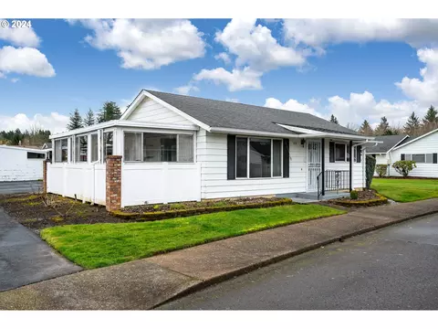 634 NE Fleming Ave #A-67, Gresham, OR 97030