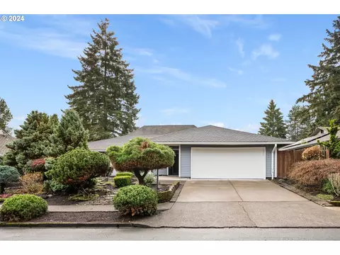 15726 SW Village Cir, Beaverton, OR 97007