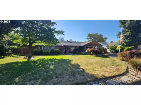 2064 Law Ln, Eugene, OR 97401