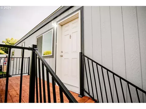 2801 SW Houtama Rd #45, Pendleton, OR 97801