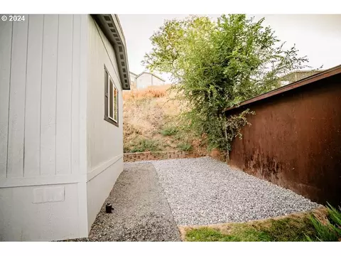 2801 SW Houtama Rd #45, Pendleton, OR 97801 photo 18