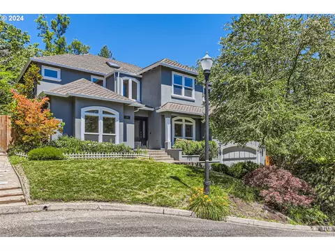 10509 NW Rainmont Rd, Portland, OR 97229