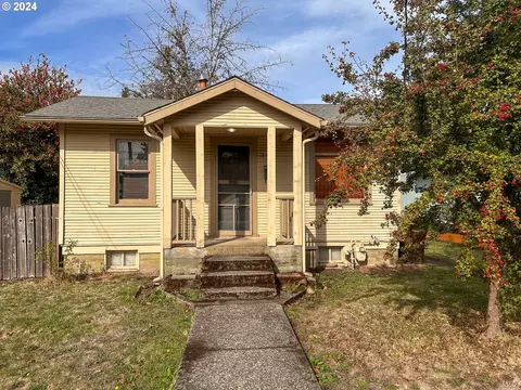 340 W Exeter St, Gladstone, OR 97027 photo 1