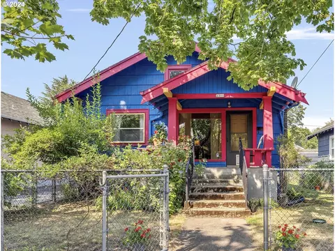 2311 SE 16th Ave, Portland, OR 97214