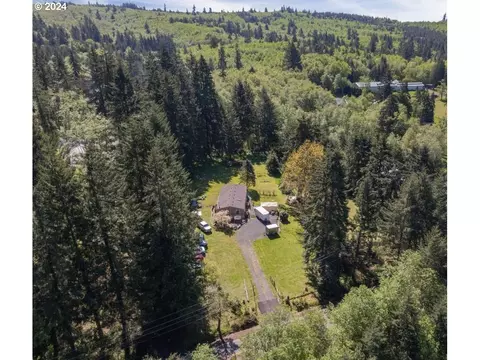 30572 Brownlee Rd, Rainier, OR 97048