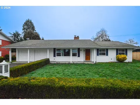 239 Sterling Dr, Eugene, OR 97404