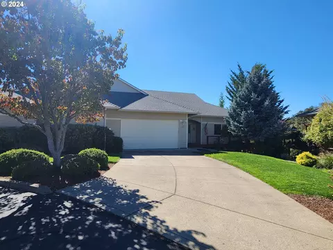 160 NW Rachel Lynn Way, Roseburg, OR 97471