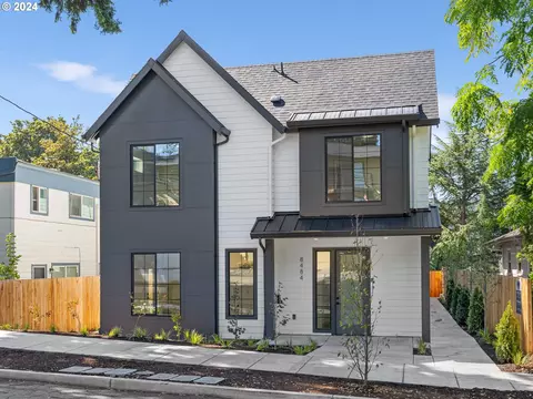 8474 N Willamette Blvd #6, Portland, OR 97203