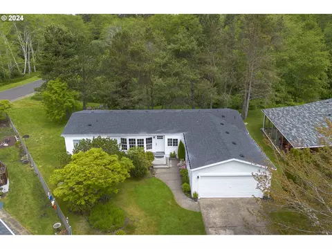 581 Bonnie Ct, Seaside, OR 97138