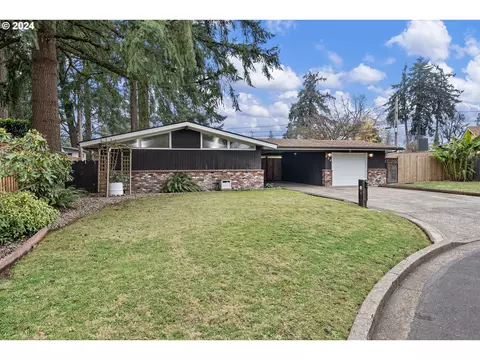 494 Winston Pl, Springfield, OR 97477