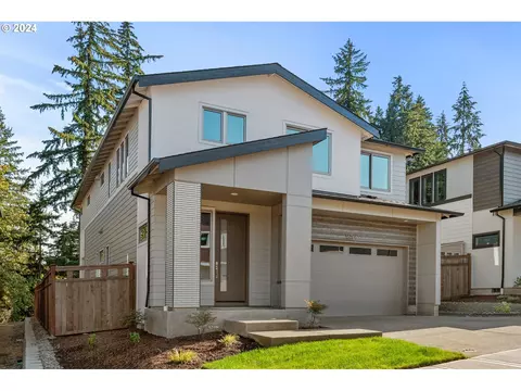 16766 SE Shimmering Leaf St, Happy Valley, OR 97086