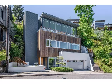 415 NW Marlborough Ave, Portland, OR 97210